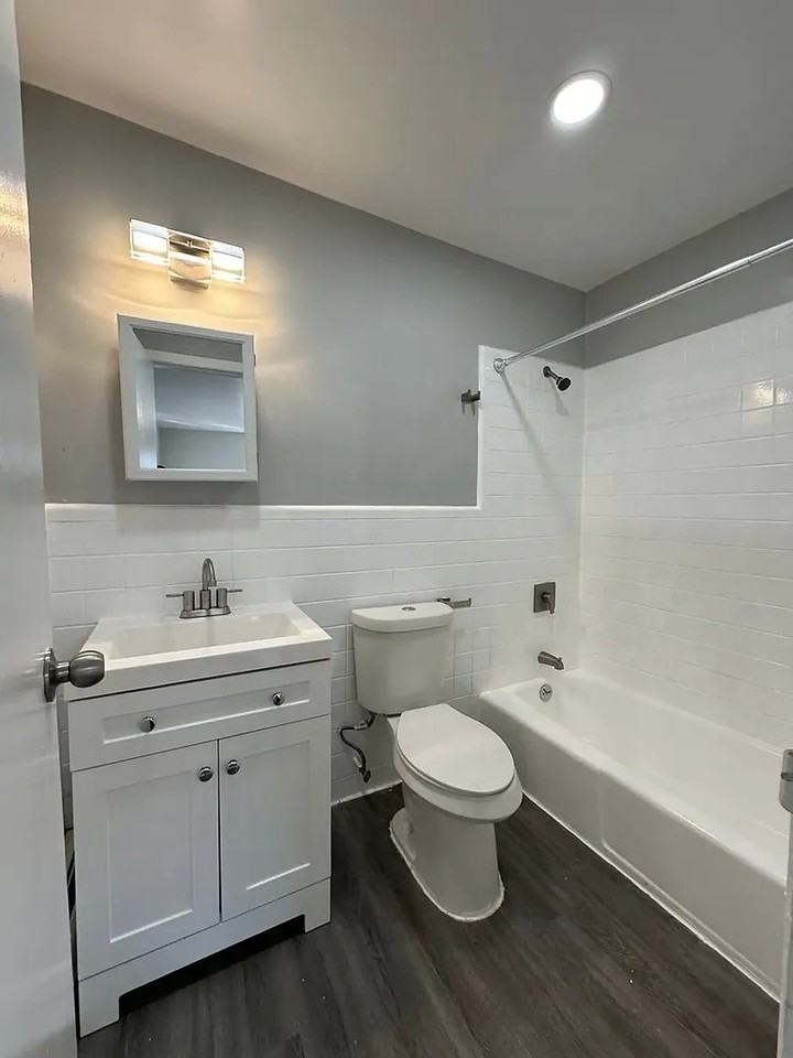 346 Franklin Pl #5 - Photo 6 of 6