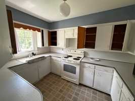 featured image of 104 Lee Dr