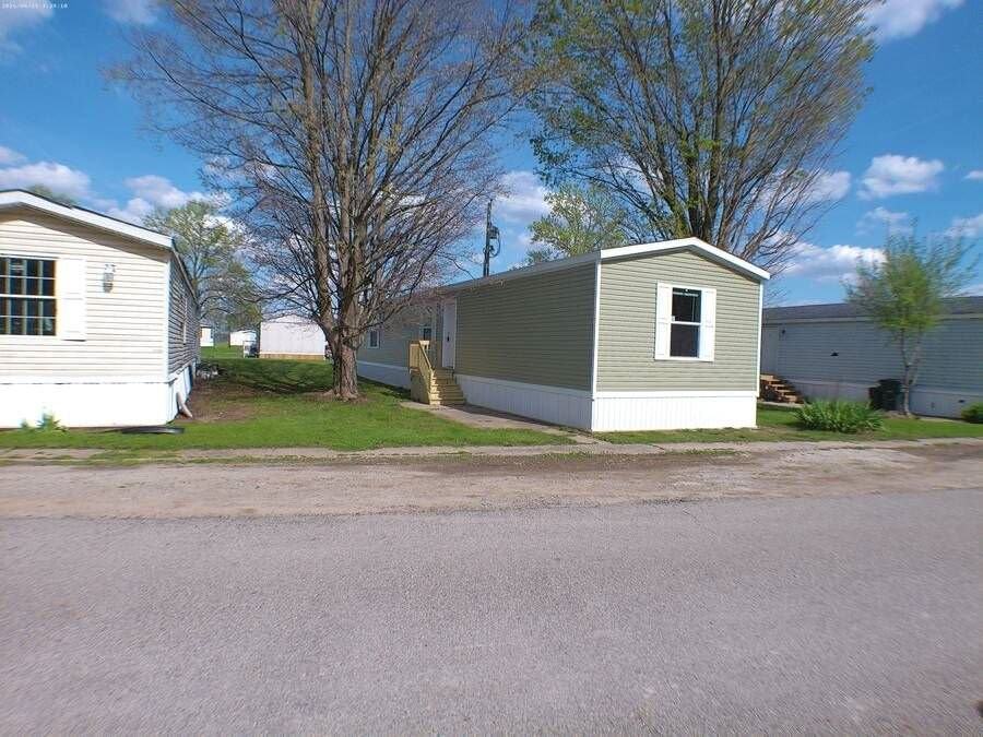 4285 In #2 - Photo 2 of 11