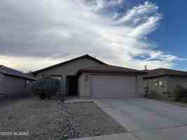featured image of 1653 E Saint Apollonia St