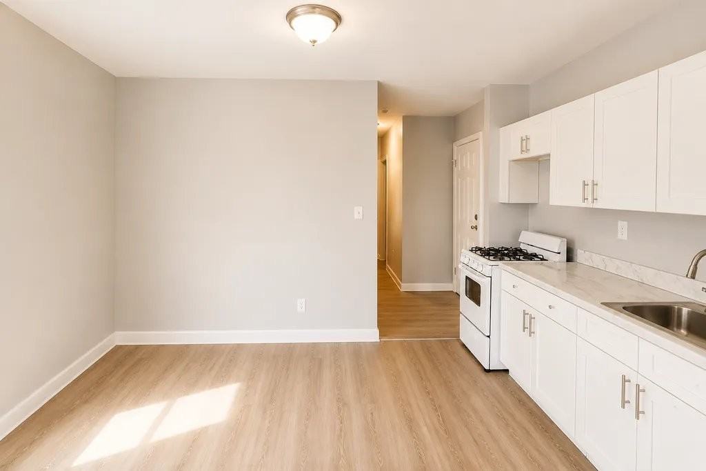 198 Parker St #2 - Photo 2 of 5