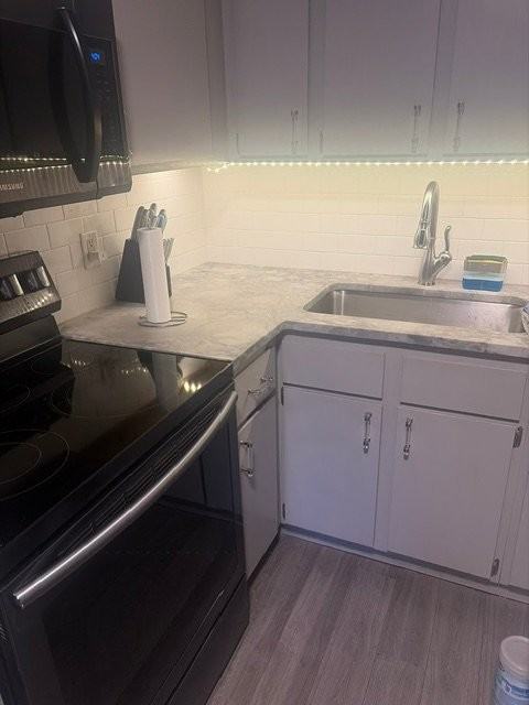 25 Lafayette Ave - Photo 2 of 10