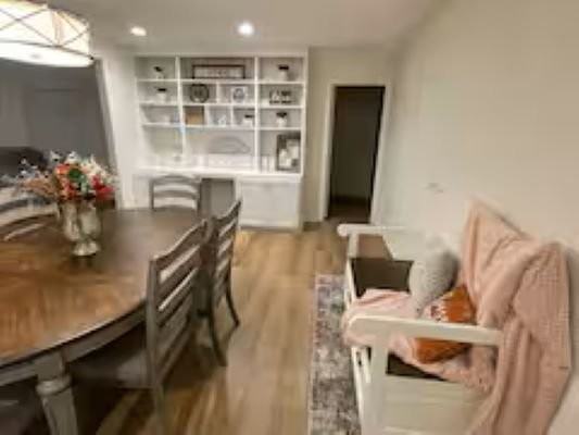 1306 Gornto Rd - Photo 6 of 20