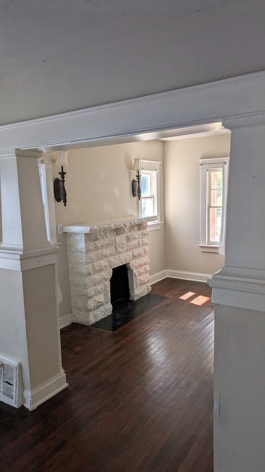 3943 Garfield Ave - Photo 3 of 13