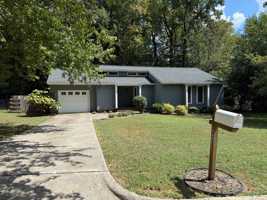 featured image of 521 Ashebrook Dr