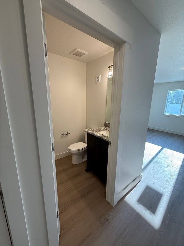 2073 Ne #36 - Photo 3 of 20