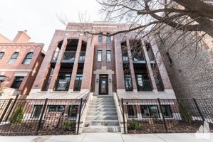 featured image of 2319 N Southport Ave