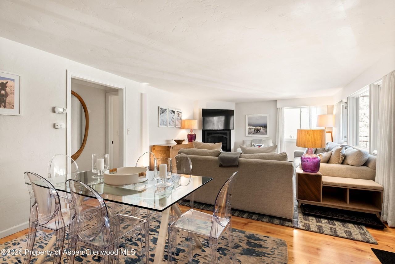 835 E Hyman Ave #E - Photo 6 of 11