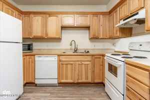 featured image of 634 E 73rd Ave #D