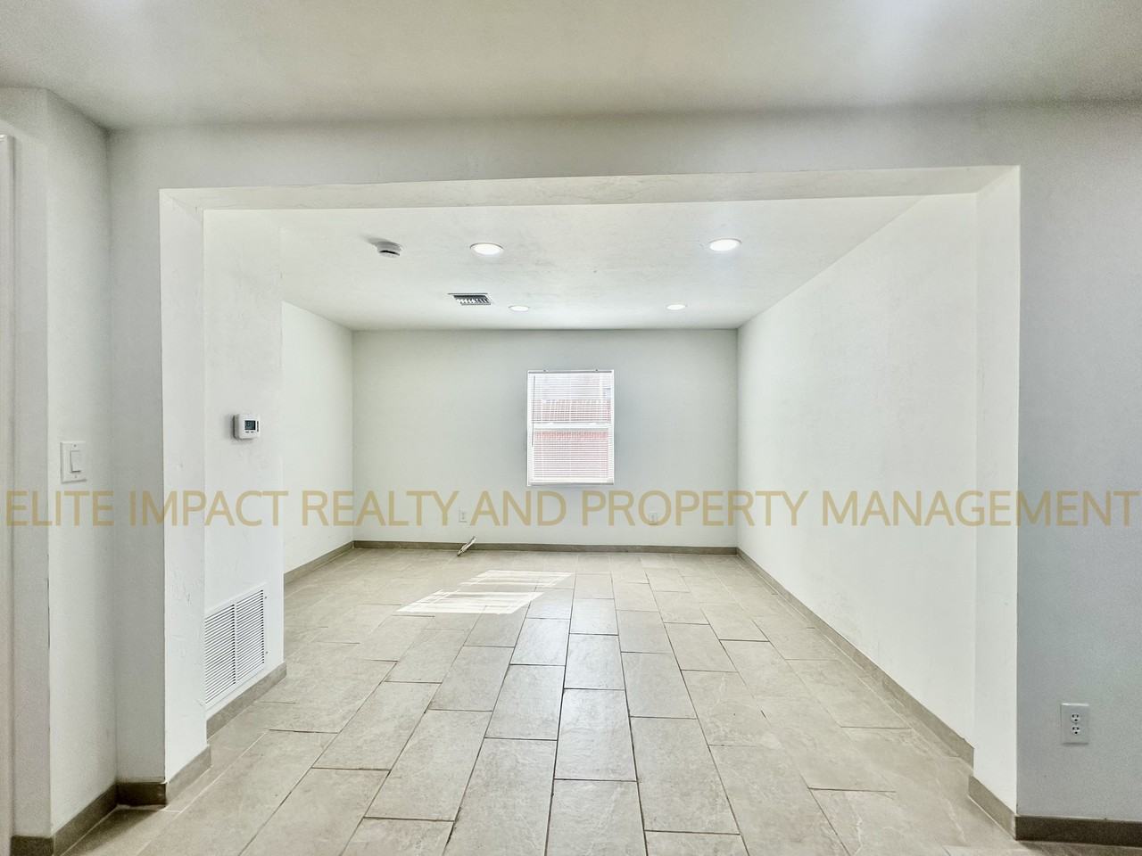3921 E Blacklidge Dr #1 - Photo 6 of 16
