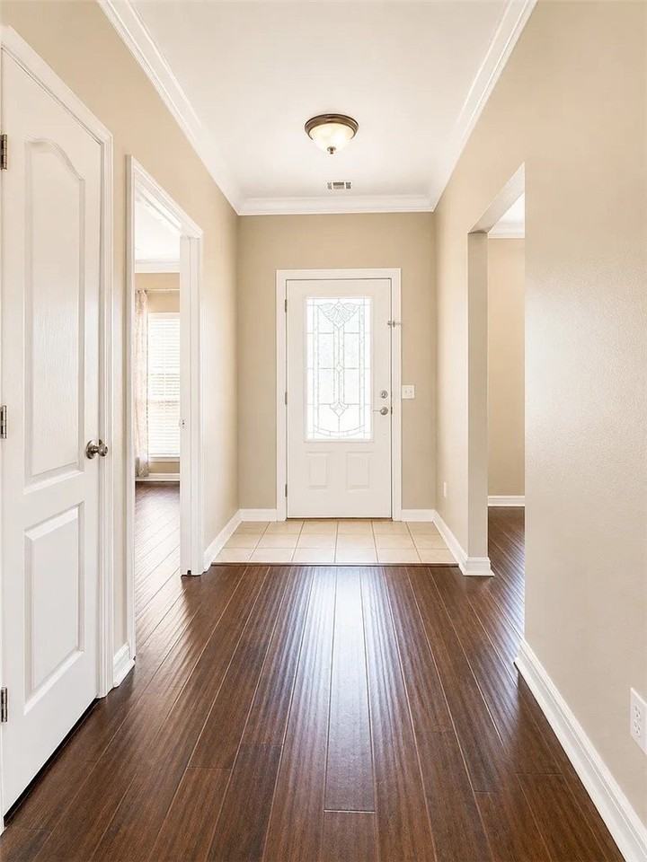 3803 Sw Huckleberry St - Photo 4 of 22