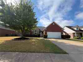featured image of 4410 W Braymore Dr