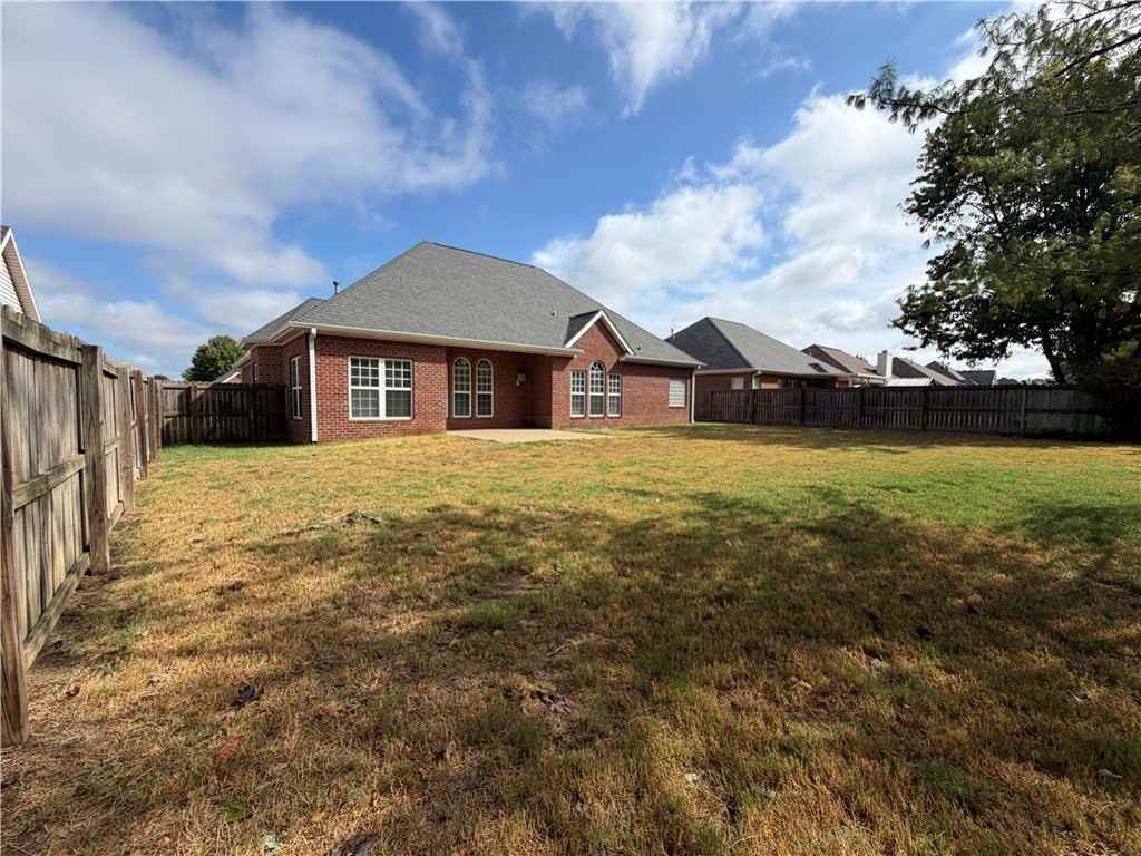 4410 W Braymore Dr - Photo 4 of 24