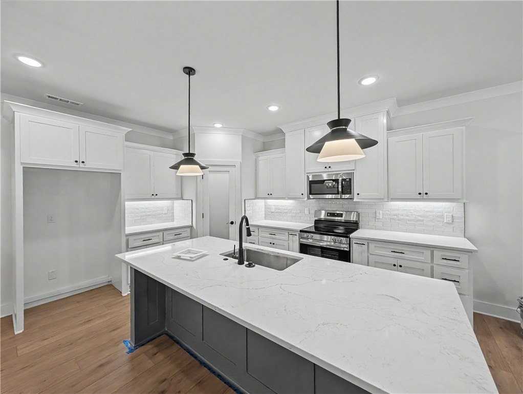 25 Sheffield Dr - Photo 4 of 24