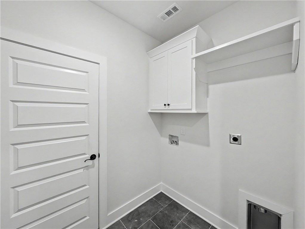 25 Sheffield Dr - Photo 6 of 24