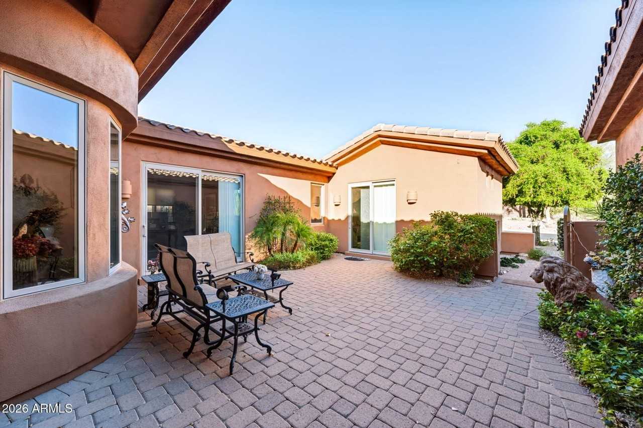 12704 N 145th Way - Photo 7 of 50