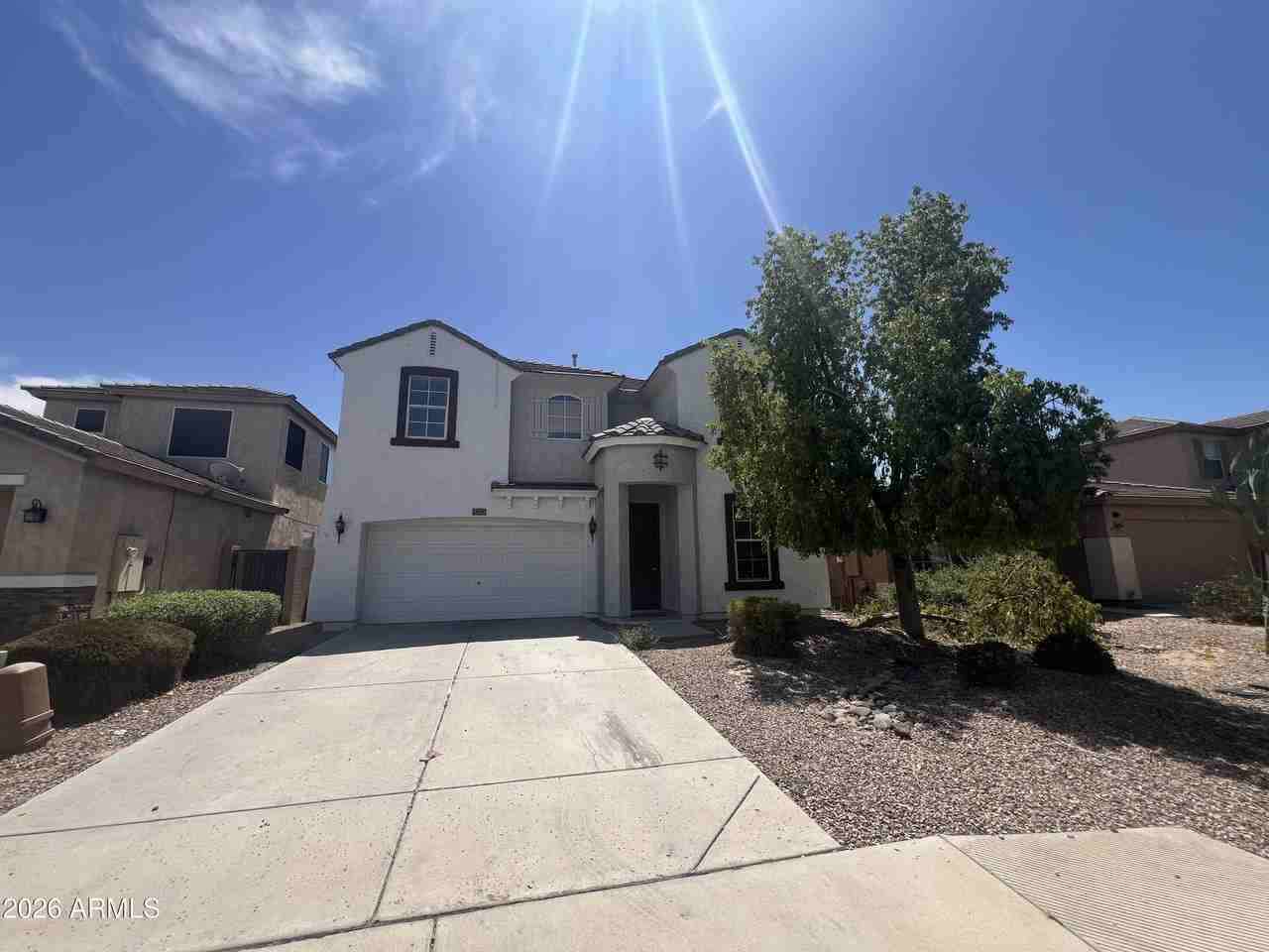 45143 W Woody Rd - Photo 2 of 32