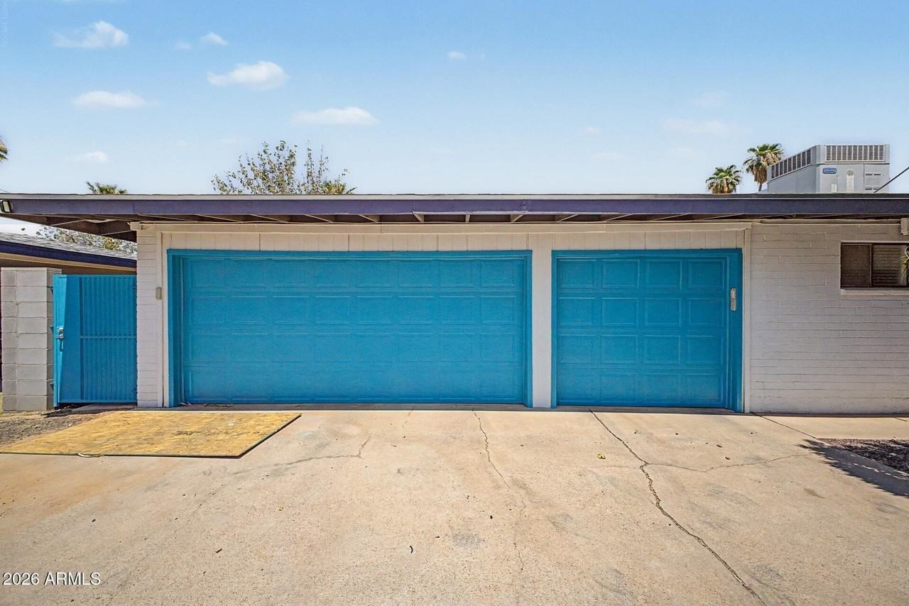 2727 E Montecito Ave #1 - Photo 5 of 7