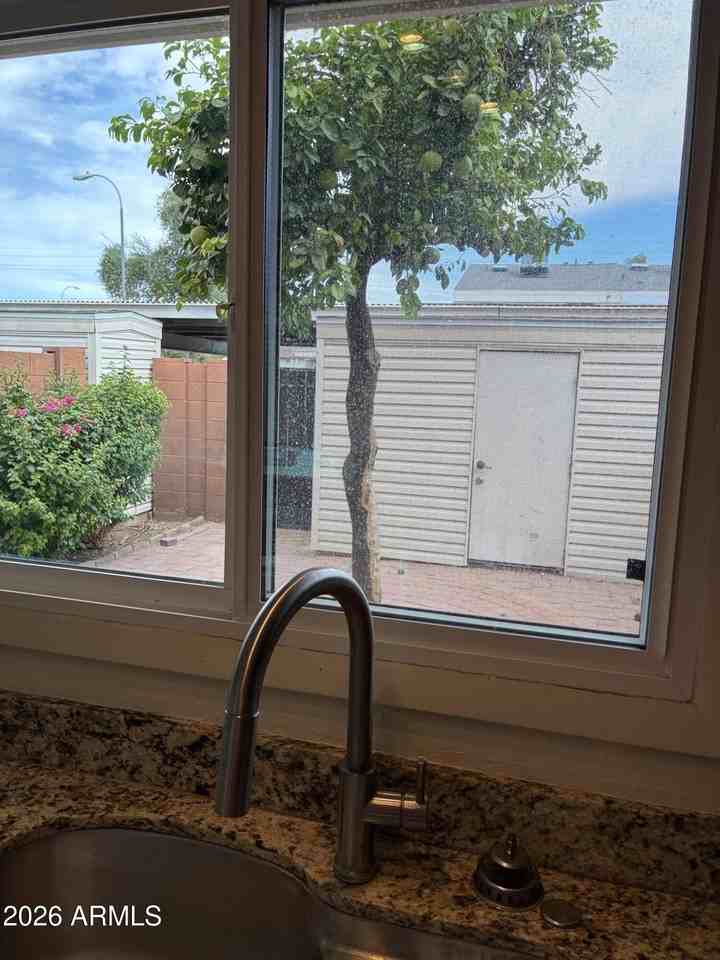 6618 S Palm Dr - Photo 7 of 27