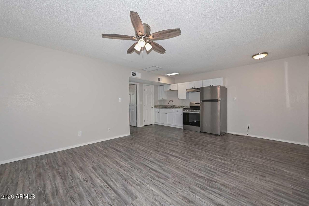 730 E Siesta Dr #1 - Photo 5 of 9