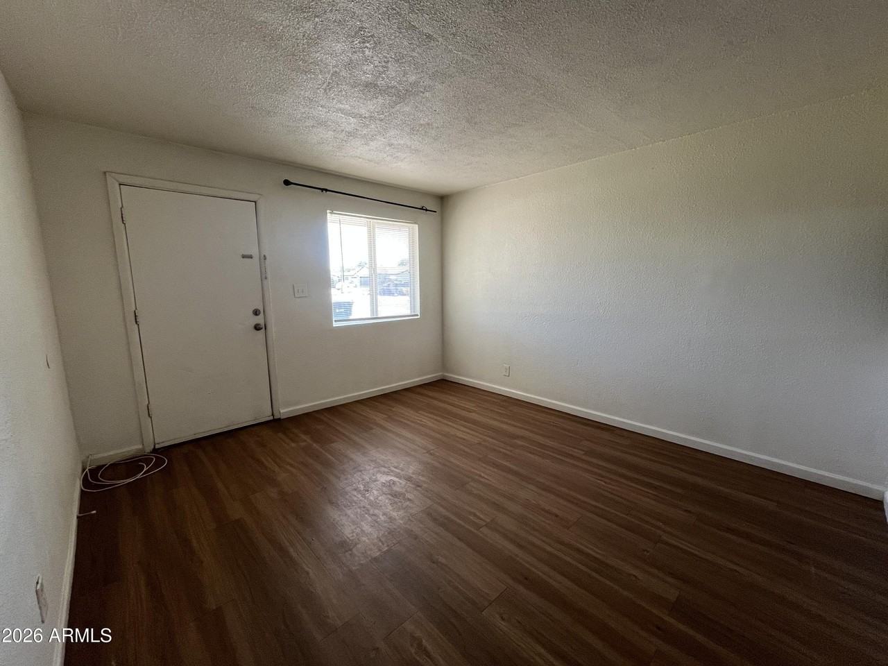 371 N Nevada St - Photo 3 of 9