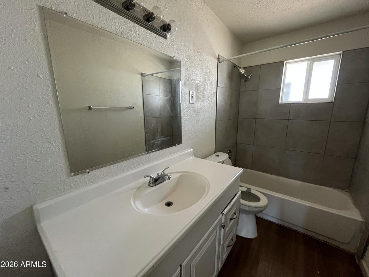 371 N Nevada St - Photo 7 of 9
