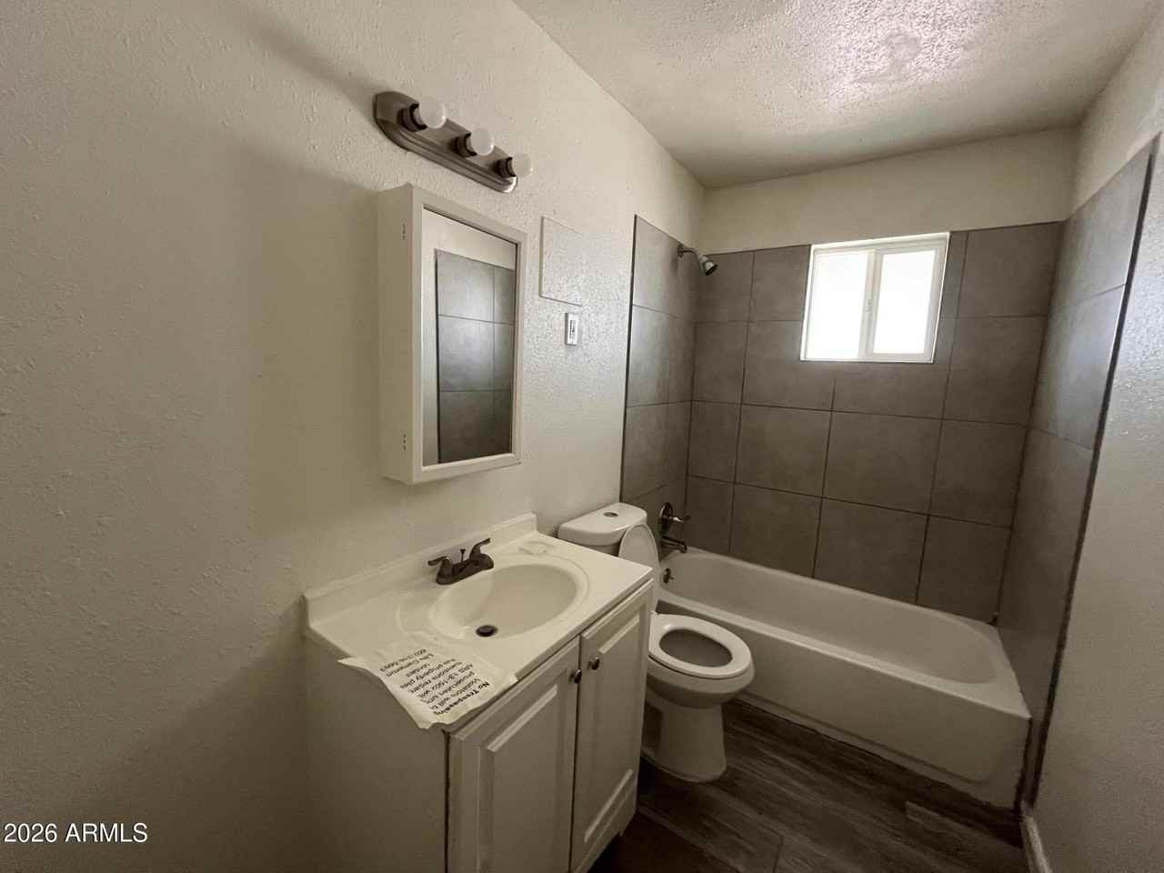 375 N Nevada St - Photo 5 of 11
