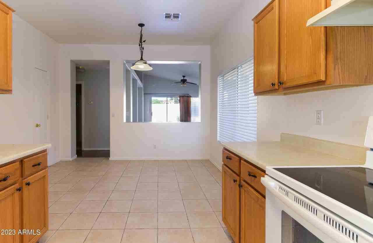 9828 E Knowles Ave - Photo 3 of 16