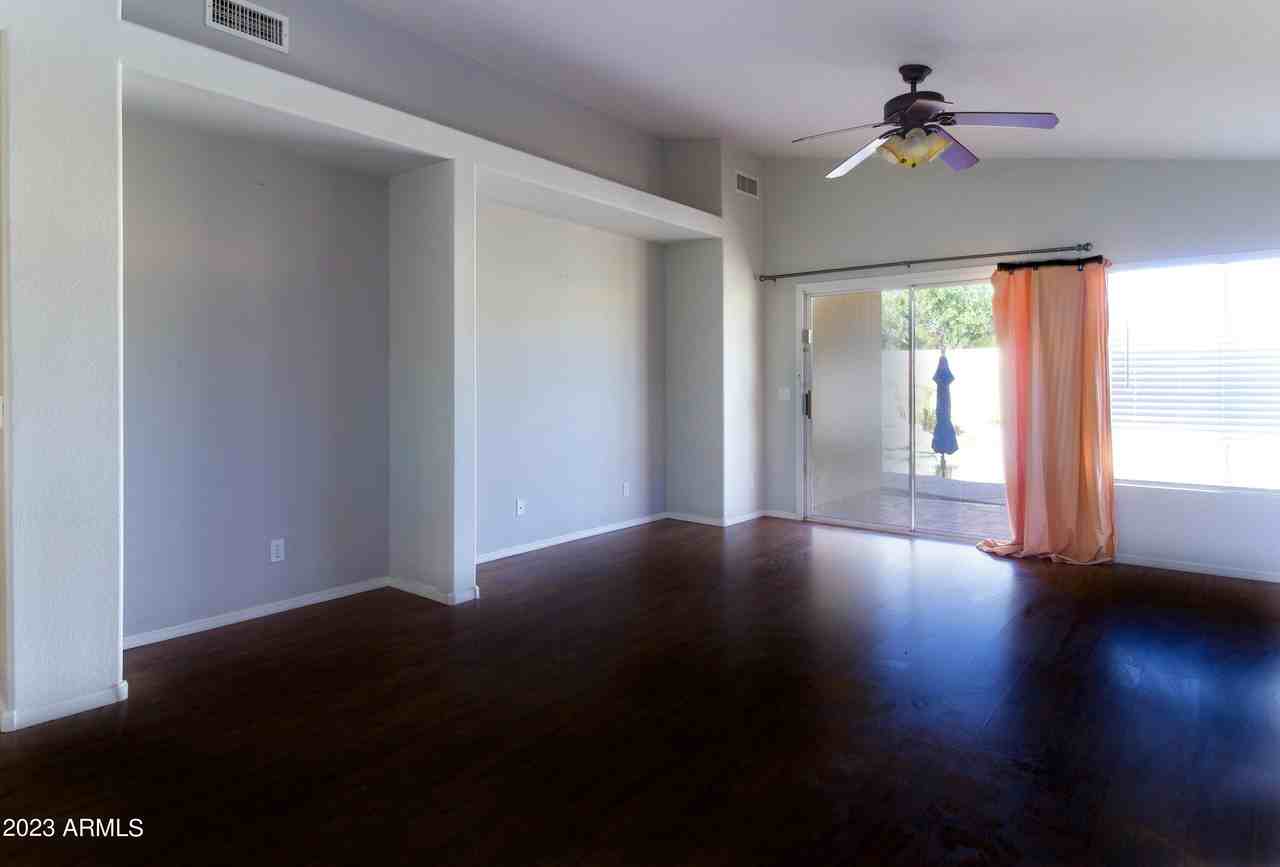 9828 E Knowles Ave - Photo 5 of 16