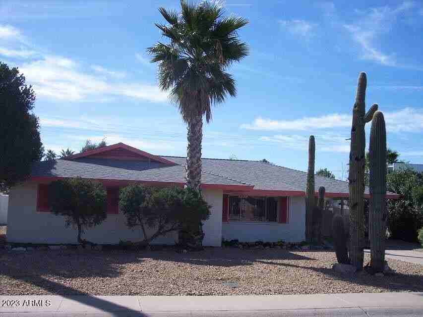8213 E Northland Dr