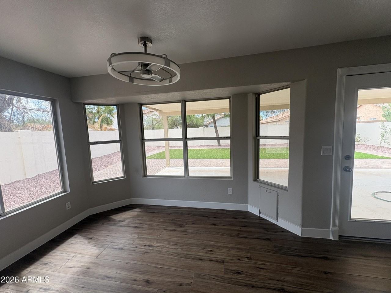 2370 S Apache Dr - Photo 6 of 23