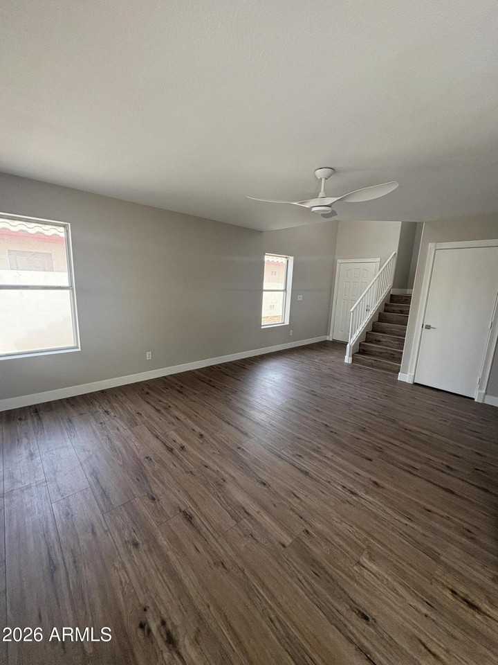 2370 S Apache Dr - Photo 7 of 23