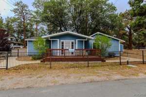featured image of 44644 Barton Ln