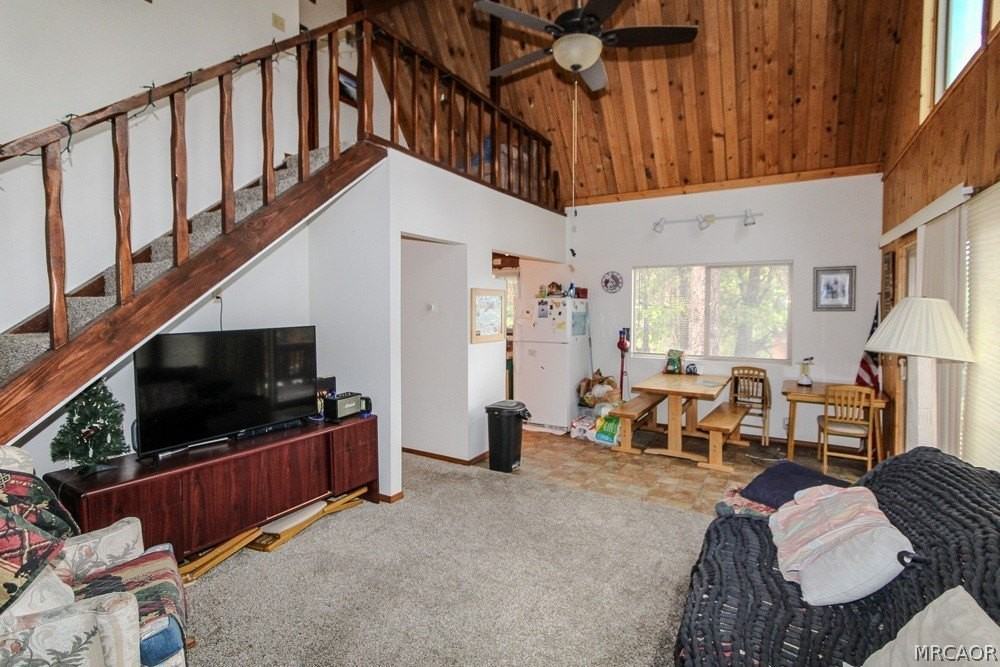 714 Holmes Ln - Photo 5 of 26