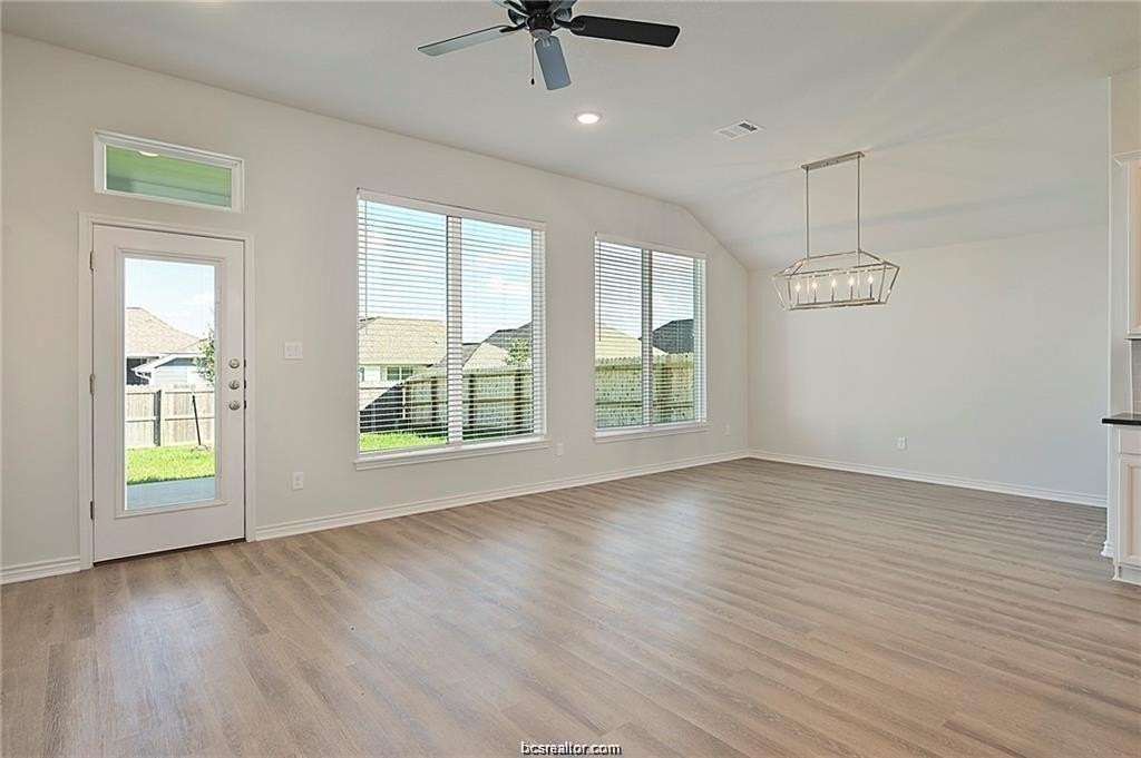 3124 Tarleton Ct - Photo 4 of 24