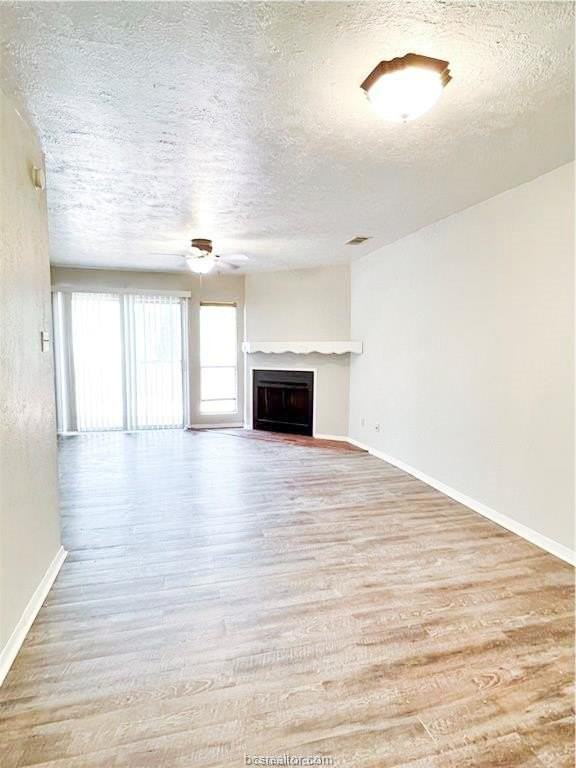3802 College Main St #8 - Photo 4 of 11