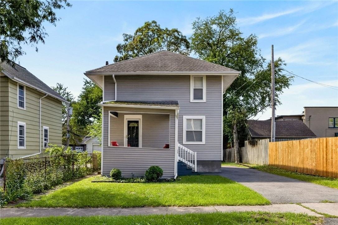 17 Heather St - Photo 2 of 25