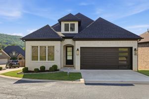 featured image of 73 Tournay Cir