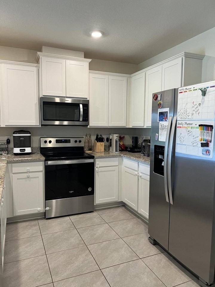 12326 Sw Rimini Way - Photo 4 of 21