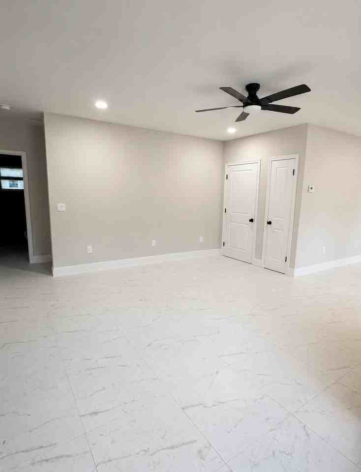 617 Texas Ct - Photo 7 of 7