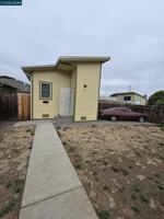featured image of 901 Pine St
