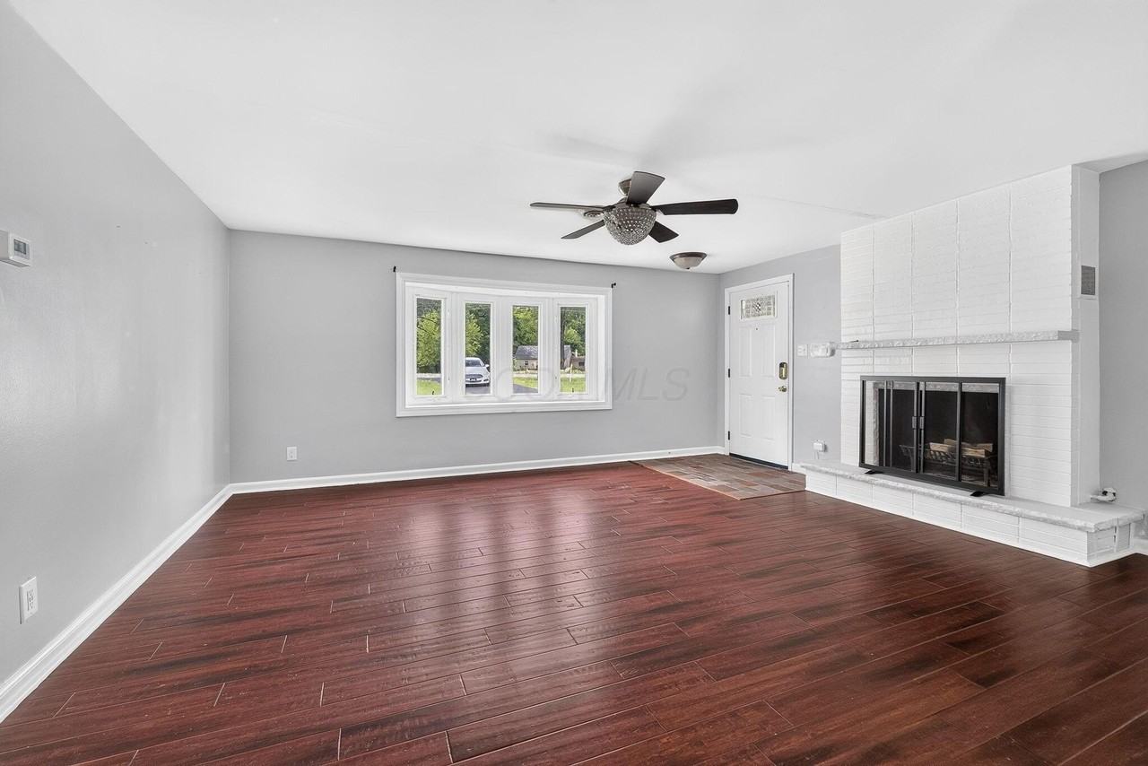 475 W Johnstown Rd - Photo 5 of 20