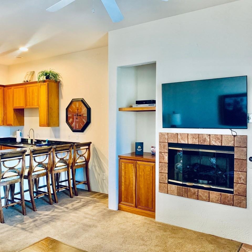 50720 Santa Rosa Plz #5 - Photo 4 of 19