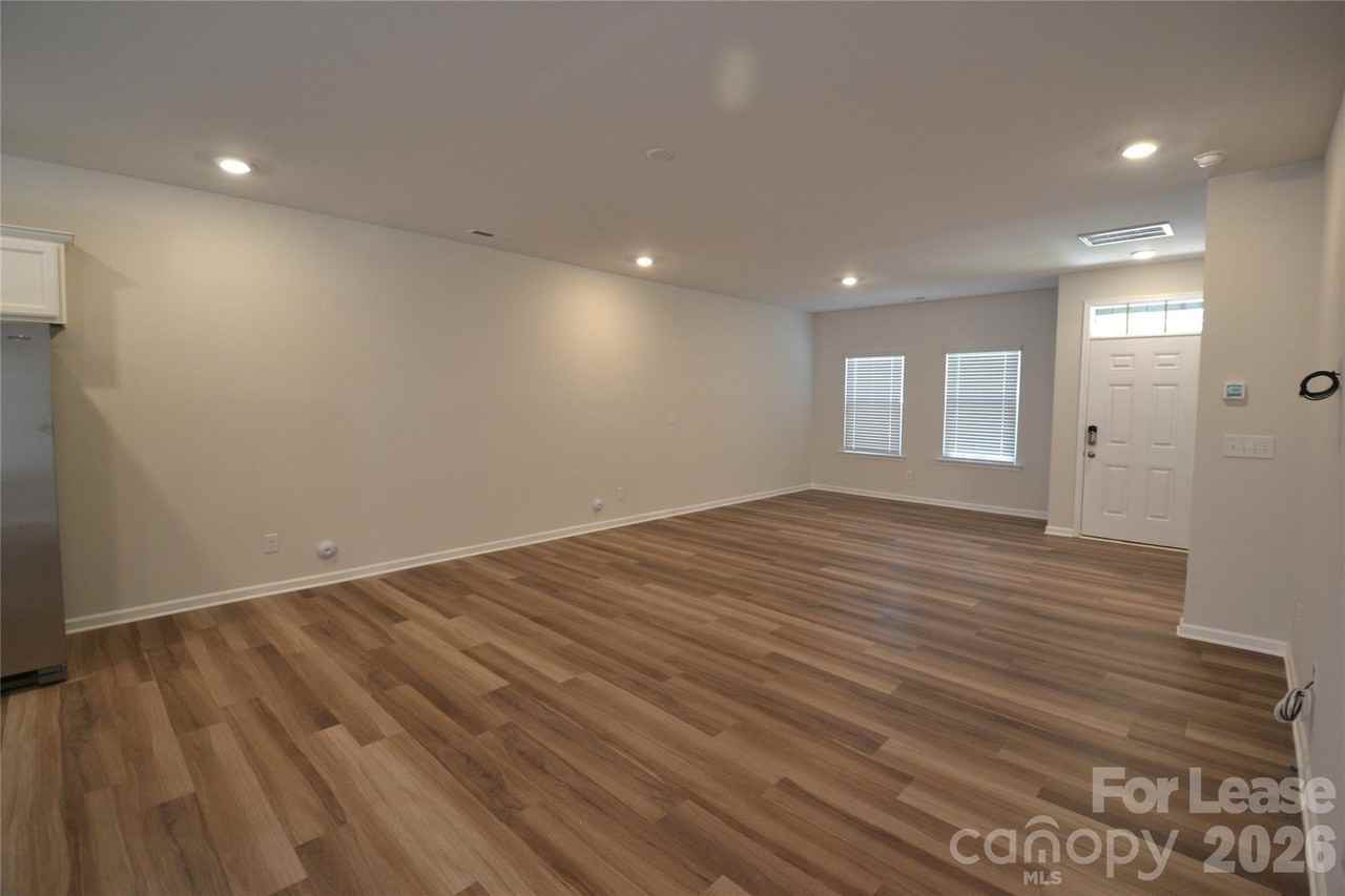 206 Culpepper Creek Way - Photo 2 of 33