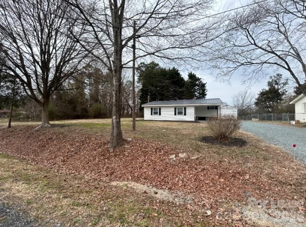 1016 Allman Extension - Photo 5 of 12