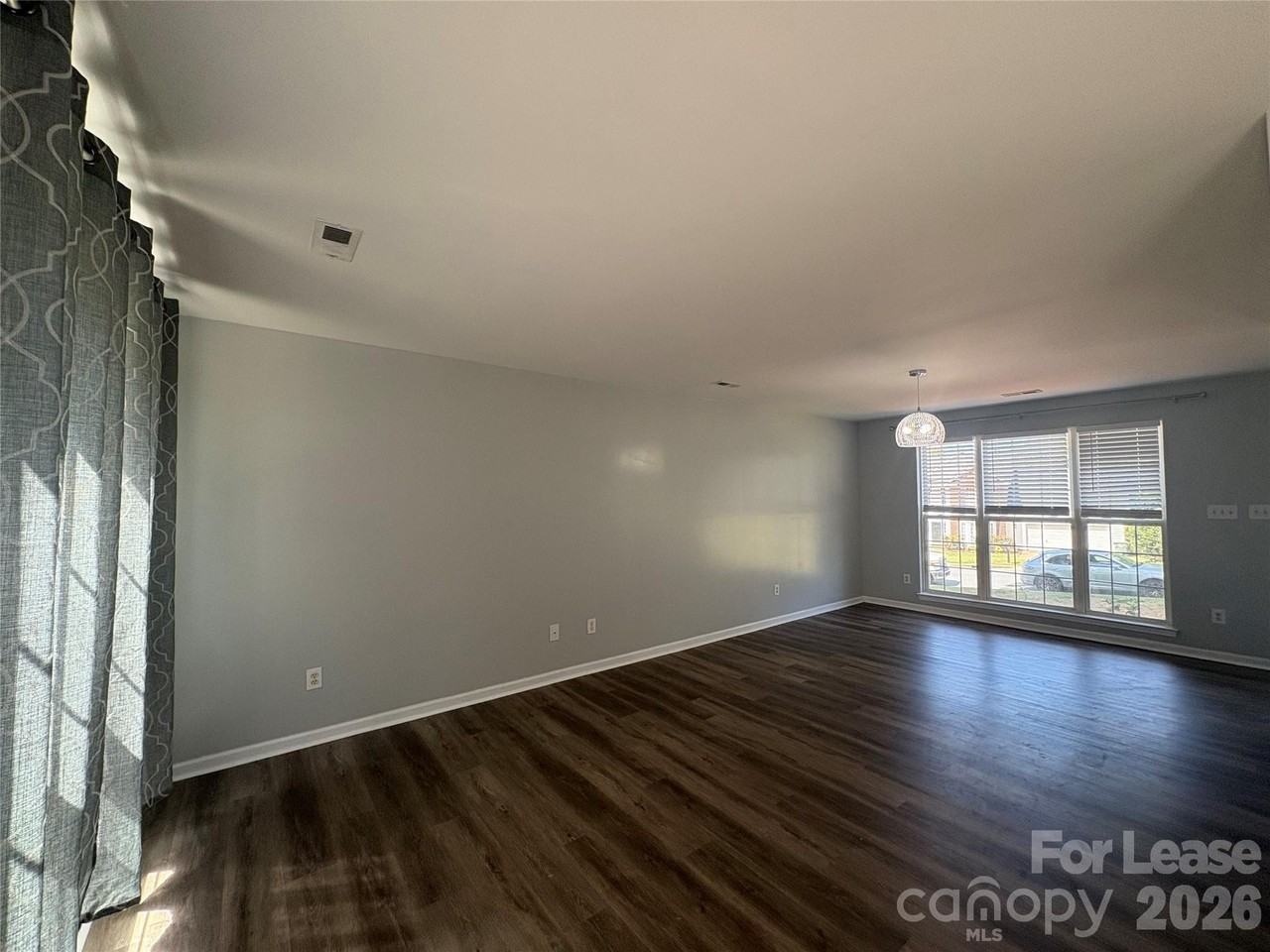937 Barbee Farm Dr - Photo 5 of 27