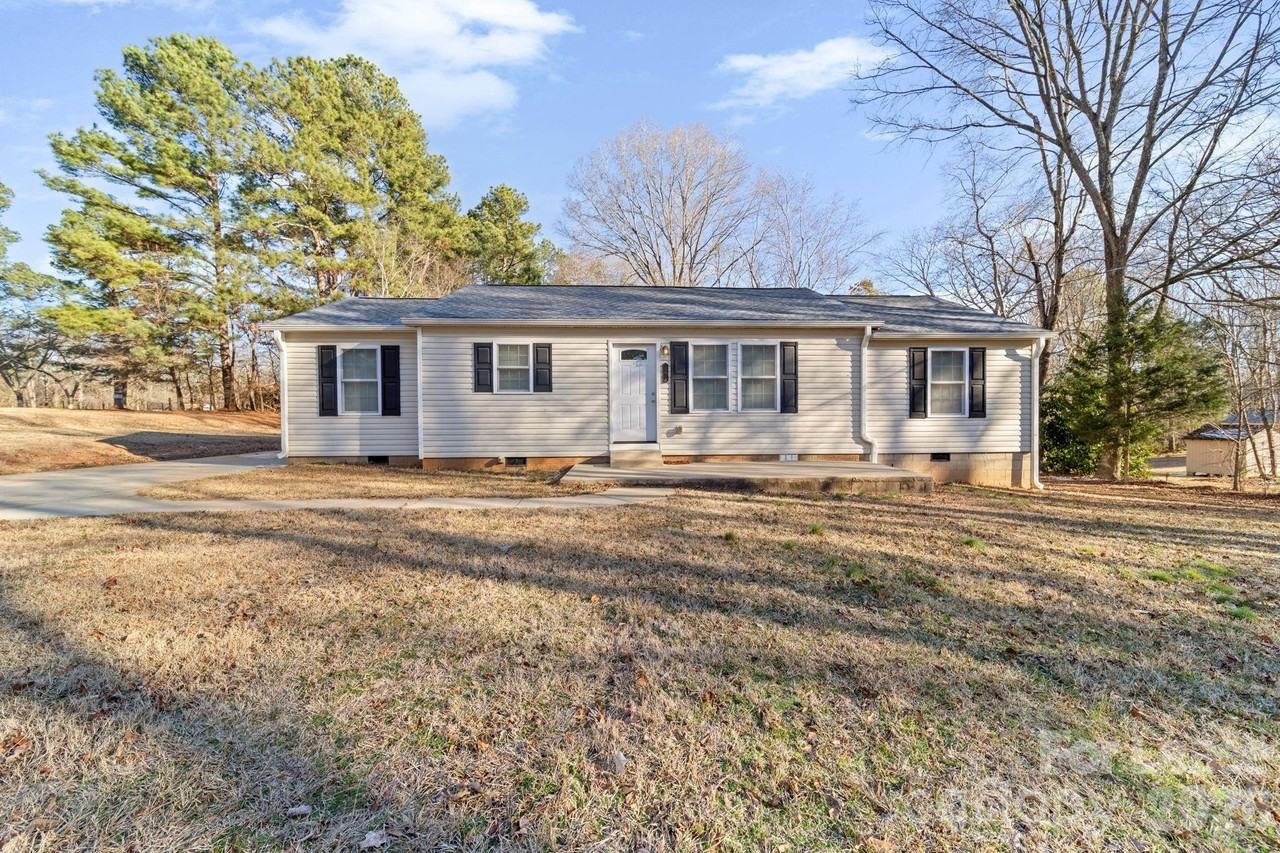 5309 Waxhaw Marvin Rd - Photo 2 of 23