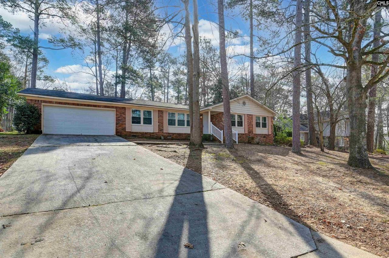 2522 Rolling Pines Rd - Photo 2 of 37