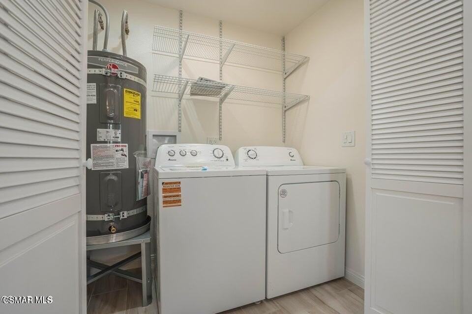 1227 Alexander St - Photo 5 of 7