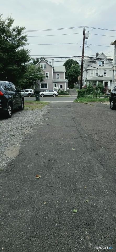 1455 North Ave #1stFL - Photo 5 of 36